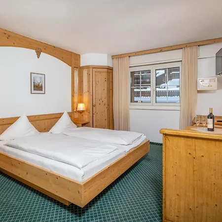 Hotel Grichting & Serviced Leukerbad