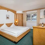 Hotel Grichting & Serviced Leukerbad