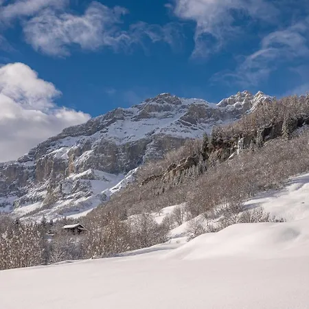 Hotel Grichting & Serviced Leukerbad