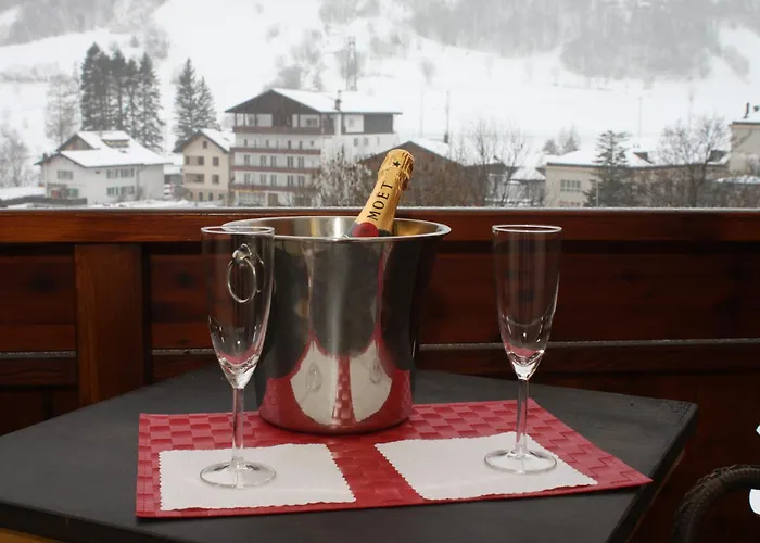 Hotel Grichting & Serviced